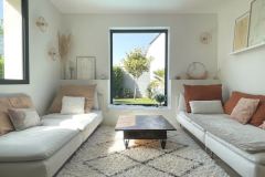 Pose-Appliques-Murales-Design-Nantes-P-Elec